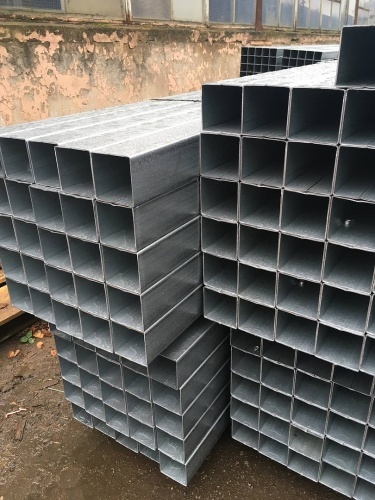 Труба стальная квадратная ЭСВ 40х40х1.5